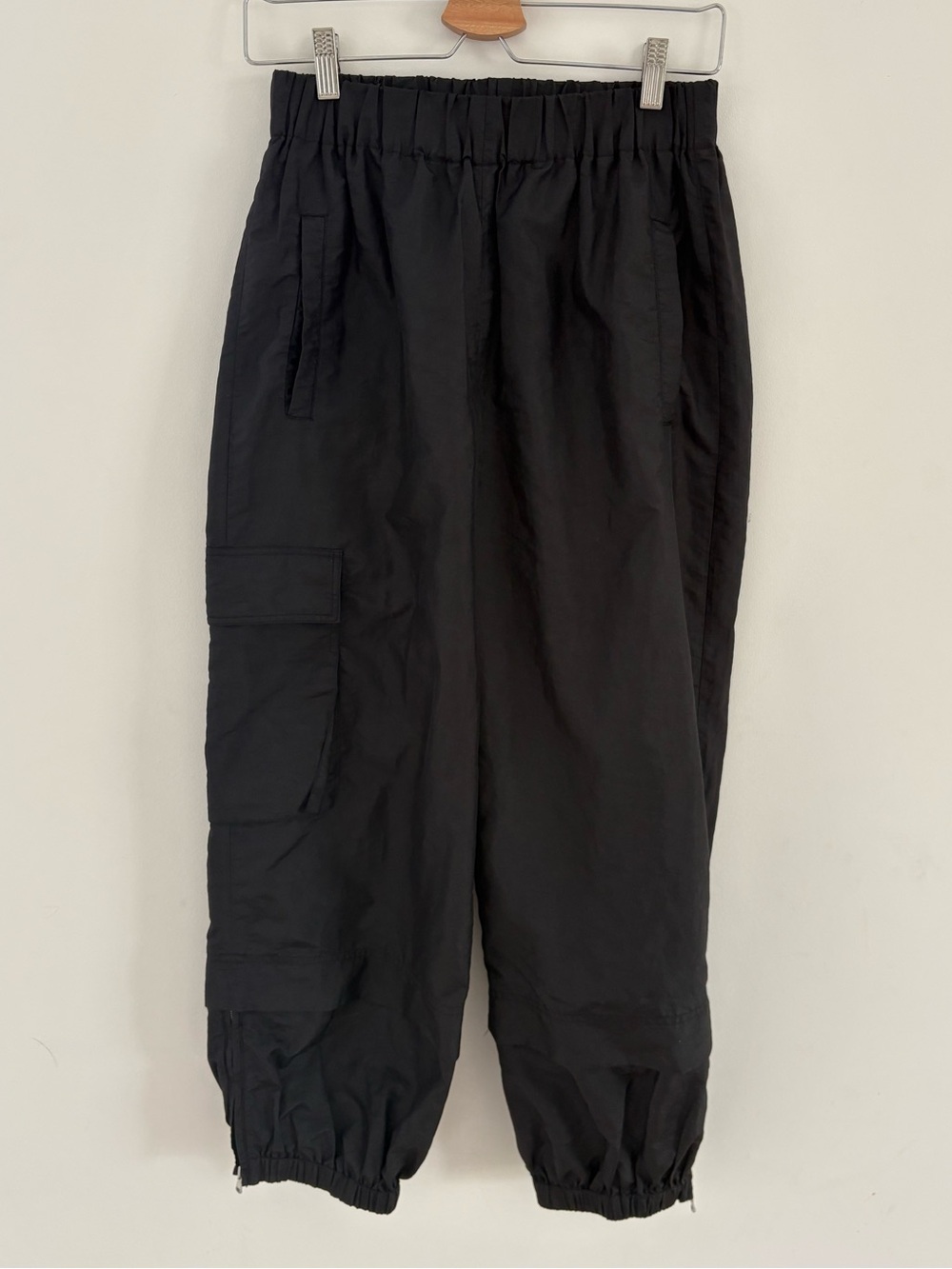 Tibi Crispy Nylon Wilt Pull On Joggers Black Fundamentals